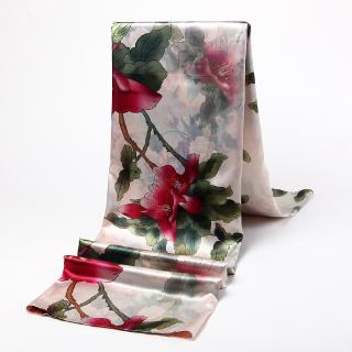 Khăn lụa dành cho nữ