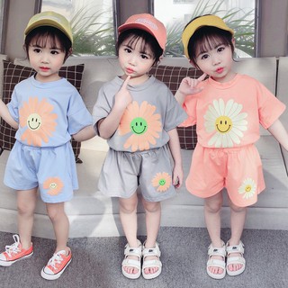Bộ cộc tay hoa cúc cho bé gái từ 7-20kg
