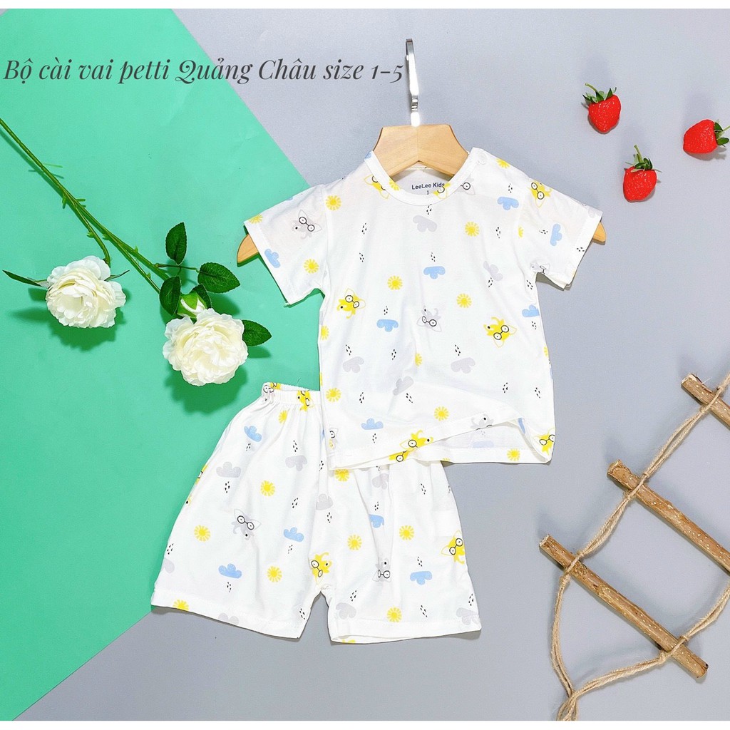 Bộ Cộc Tay Thun Lạnh Nền Trắng Hoạ Tiết LeeLeeKids Cho Bé Yêu 5-13kg Túi Zip