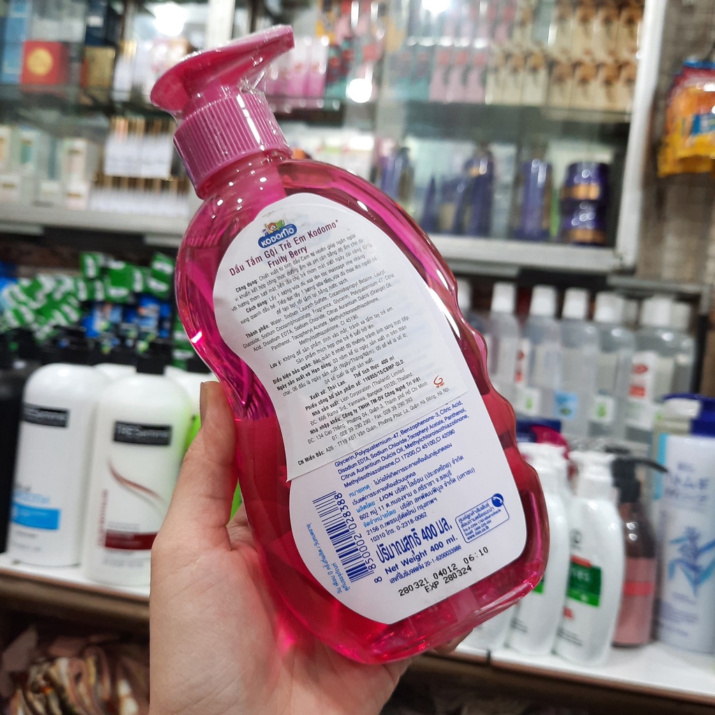 Dầu Tắm Gội Trẻ Em Kodomo Fruit Berry Thái Lan 400ml - Cho Bé Từ 6 Tuổi