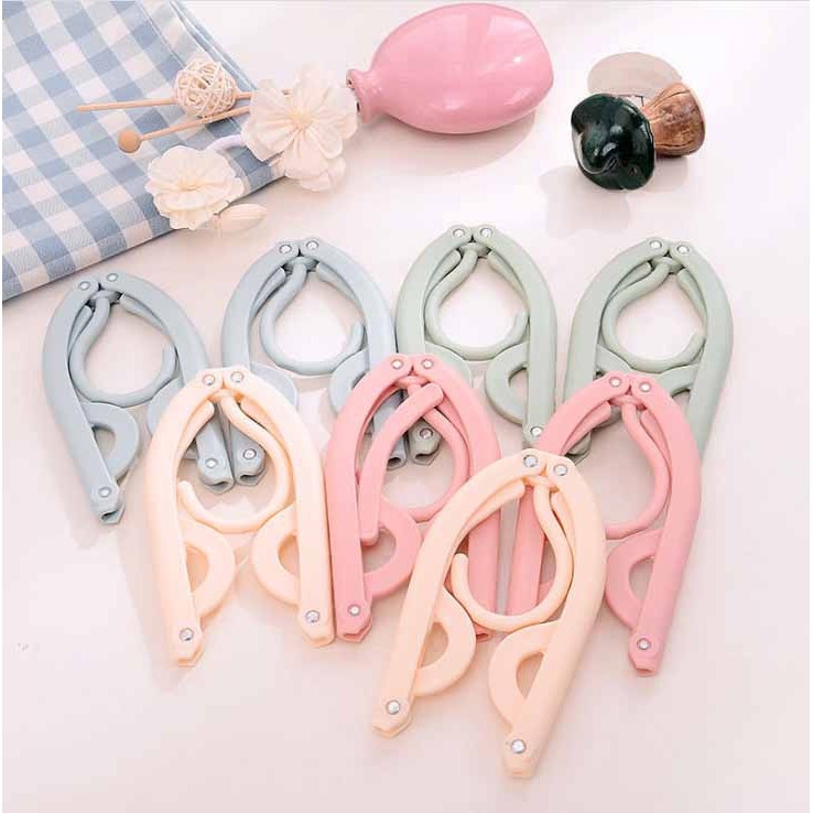 Móc nhựa phơi quần áo gấp gọn tiện dụng / Móc treo quần áo nhỏ gọn khi đi du lịch,Sử dụng tại nhà