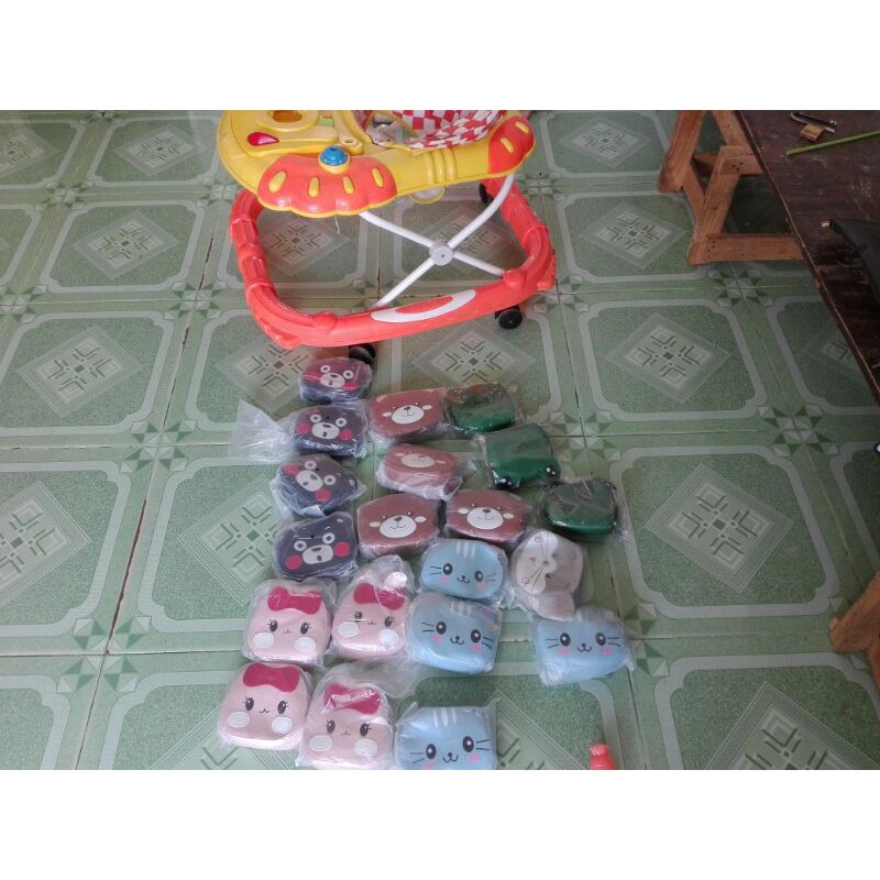 Ví trẻ em giá rẻ