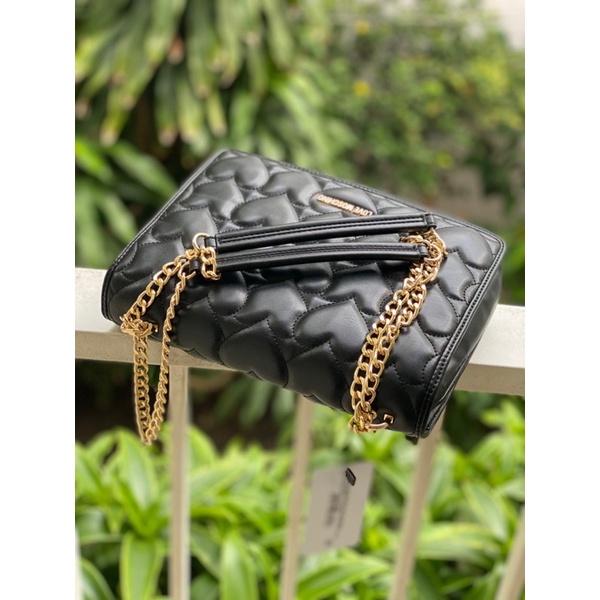 Túi Love Moschino auth sale