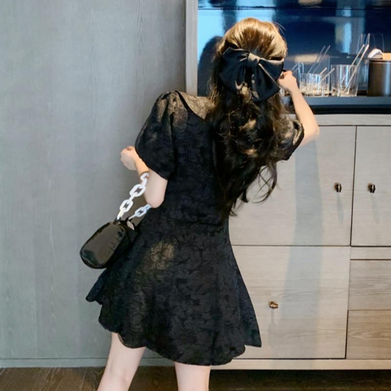 Đầm Ngắn Dáng Chữ A Cổ Búp Bê Tay Phồng Đính Hạt Thời Trang Mùa Hè Phong Cách Pháp 2022