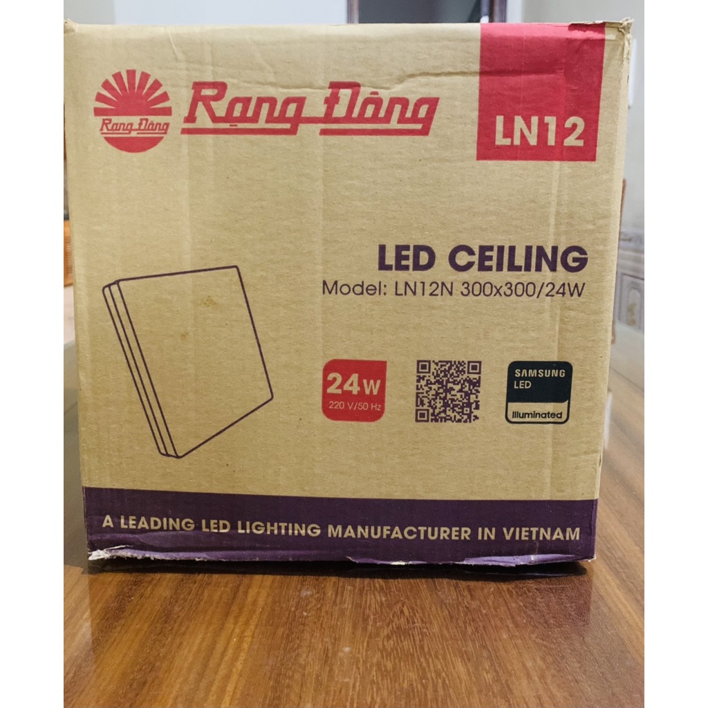 Ốp trần  vuông tràn viền LN12N 300x300 24W