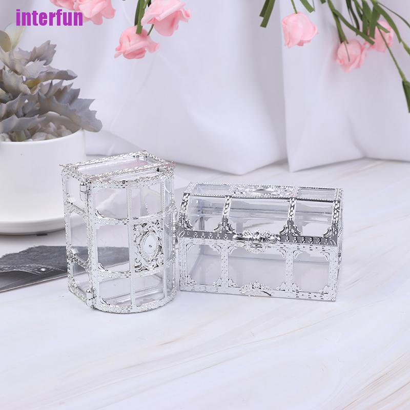 1 hộp đựng kẹo hình rương kho báu màu vàng