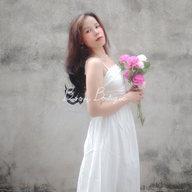 VÁY MIDI 2 DÂY TRẮNG XẾP LY NGỰC  B.O.O.M