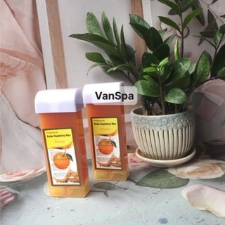Sáp Wax Lông Nóng có đầu lăn dạng thanh, dễ sử dụng