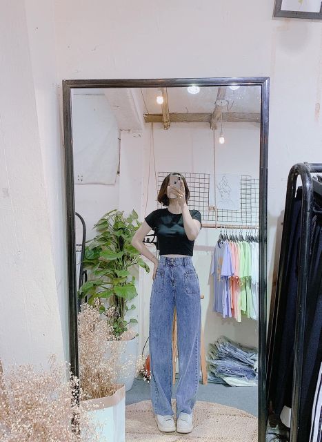 Áo thun croptop trơn ôm body