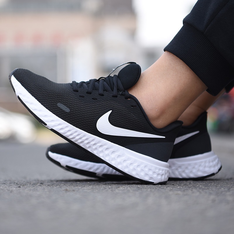 Giày Chạy Bộ Nike Revolution Chính Hãng 🔴SIMPLE SNEAKER🔴 Nike Revolution 5 Core Black Womens Running Auth