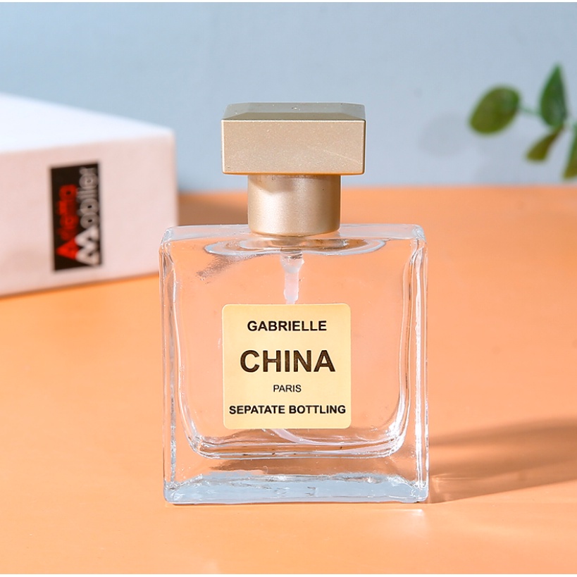 Chai lọ chiết nước hoa thủy tinh vuông  25ml / 50ml  kiểu Essence dạng xịt phun sương