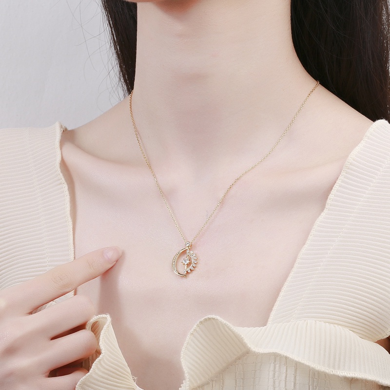 Vòng cổ Mặt Trăng Và Mặt Trời