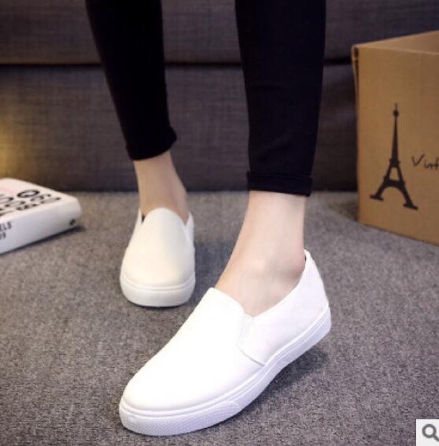 Giày slip on