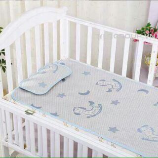 Chiếu lụa điều hòa cao cấp kèm gối cho bé