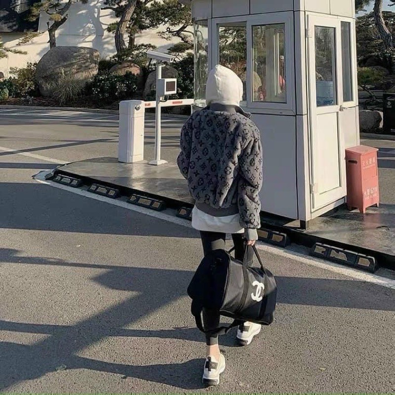 AK02 -BÁN SỈ ÁO LÔNG L___V - KHO AT | BigBuy360 - bigbuy360.vn