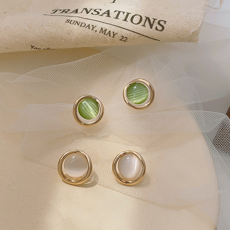 Opalstoneearstudssimpleands Phong Cách