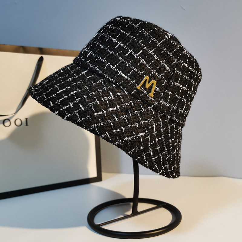 Mũ tai bèo họa tiết sọc caro thời trang mùa thu đông trẻ trung dành cho nữ