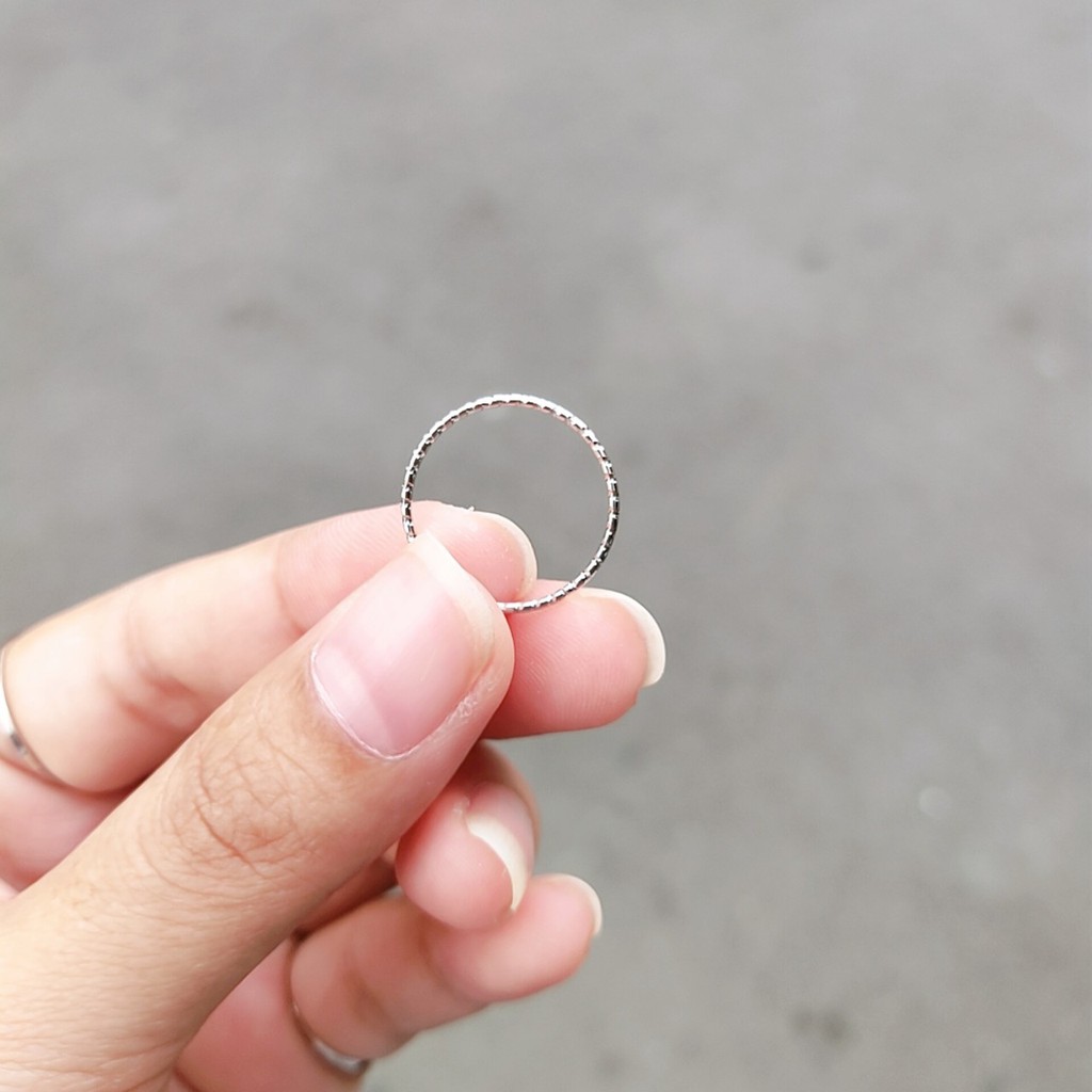 Nhẫn Trơn Nhám Kiểu Dáng Đơn Giản