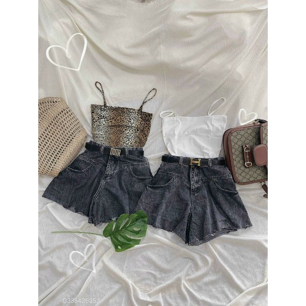 Short xoè viền