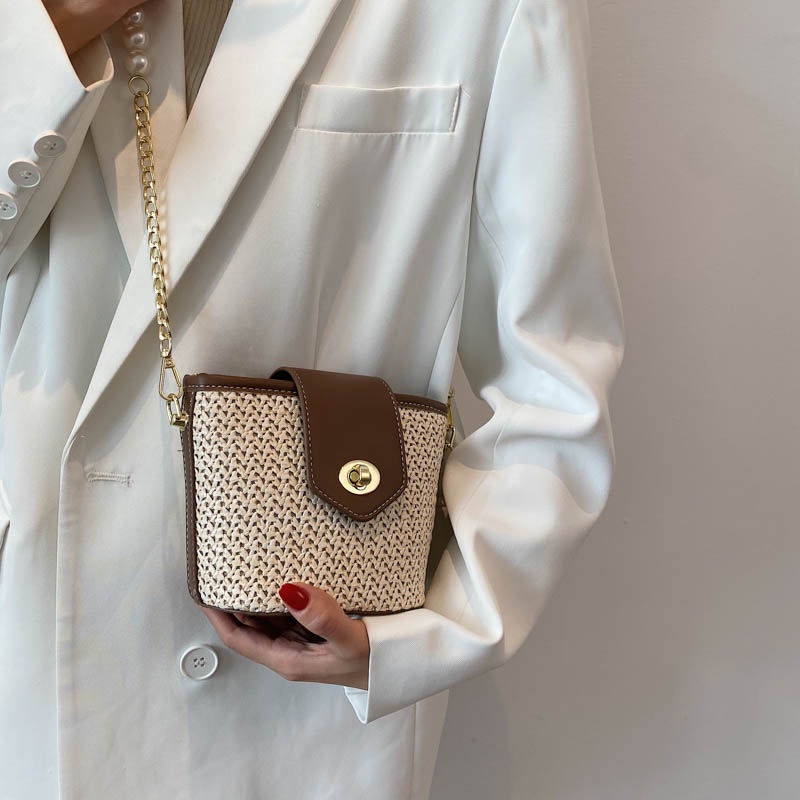 IELGY Túi Đeo Vai Dáng Xô Đính Ngọc Trai Phối Dây Xích Thời Trang Cho Nữ