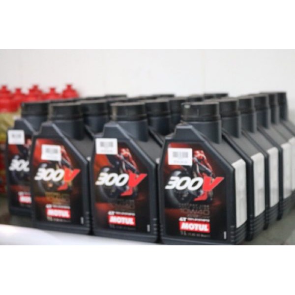 NHỚT MOTUL 300V 2 lớp