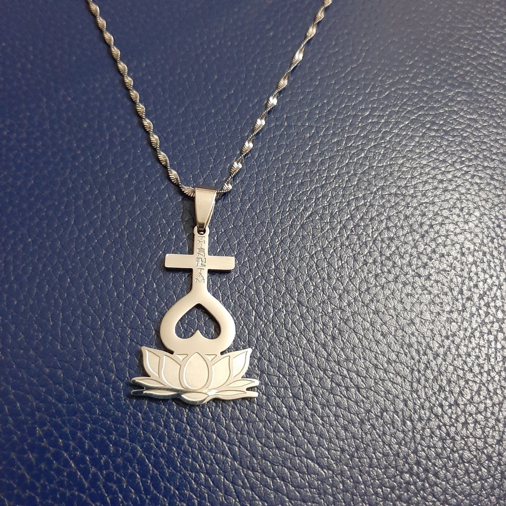 Dây chuyền thiên tâm màu trắng inox sáng đẹp không đen, đem lại bình an và may mắn cho người đeo