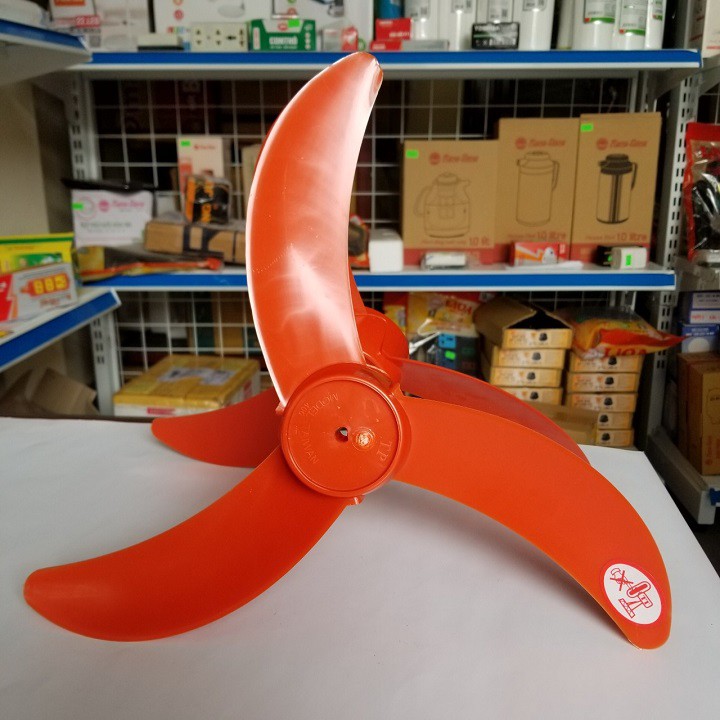 Cánh quạt cam 3 cánh gió rất mạnh