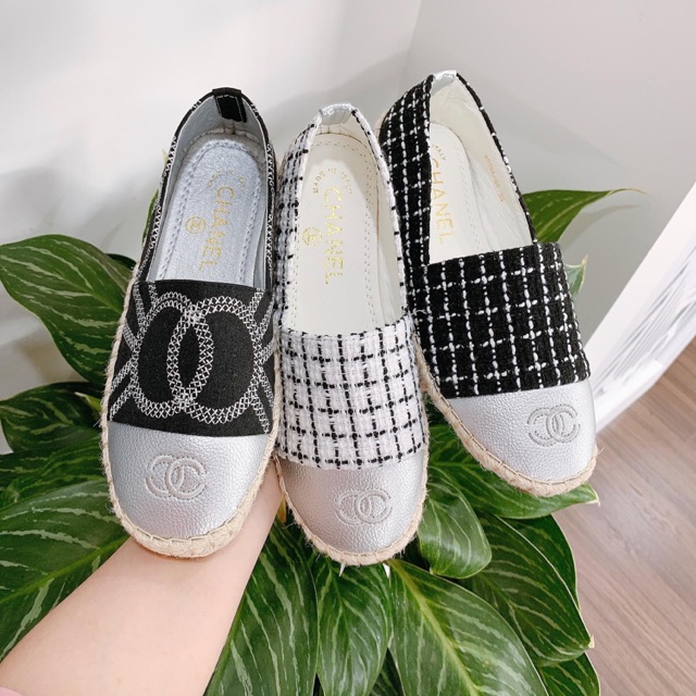 Giày slipon mũi nối viền cói mix hoạ tiết Cao Cấp