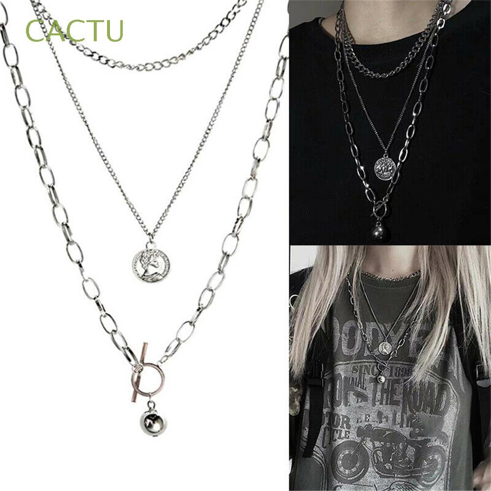 Vòng cổ phong cách Gothic