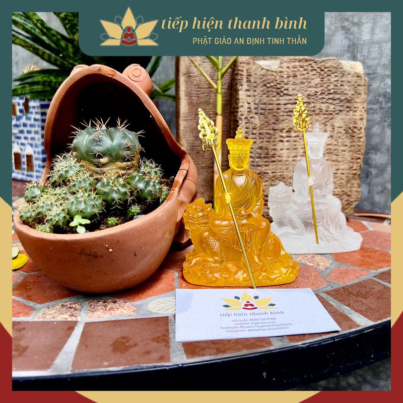 Tượng Lưu Ly Địa Tạng Vương Bồ Tát Để Taplo Xe Hơi
