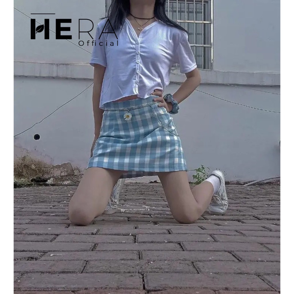 Chân váy chữ a ngắn lưng cao họa tiết sọc, caro, trơn. | BigBuy360 - bigbuy360.vn