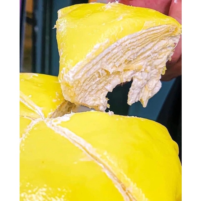 BÁNH CREPE Kem sầu riêng