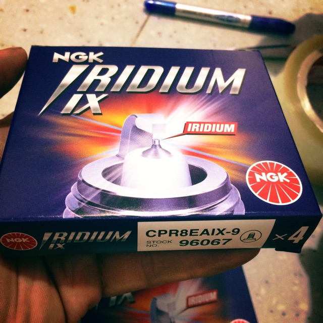 Bugi NGK Iridium CPR8EAIX-9 Made in Japan - Bugi Dùng Cho Rất Nhiều Loại Xe Gắn Máy