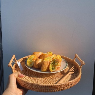 Khay mây tròn quai đứng