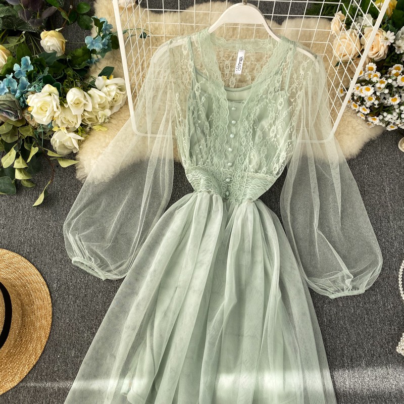 M34 - Đầm Ulzzang ren phối lưới đính nút eo chun dáng xòe dễ thương