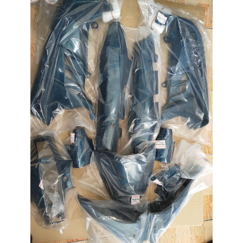 Full dàn áo suzuki viva 110_15 món chưa tem