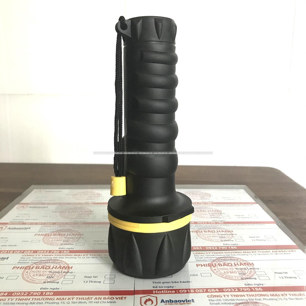 Đèn pin siêu sáng theo thông tư 150