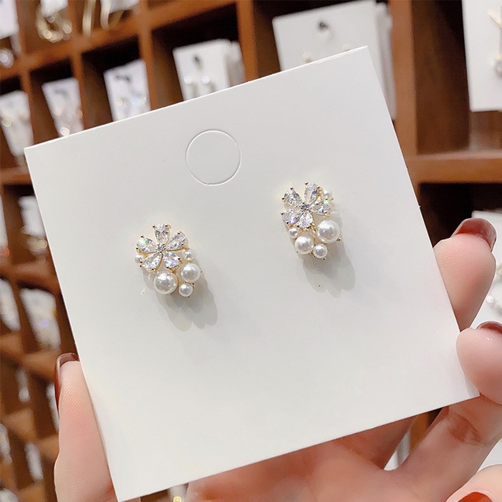 Bông tai hình hoa đính ngọc trai mini thời trang thanh lịch cho nữ