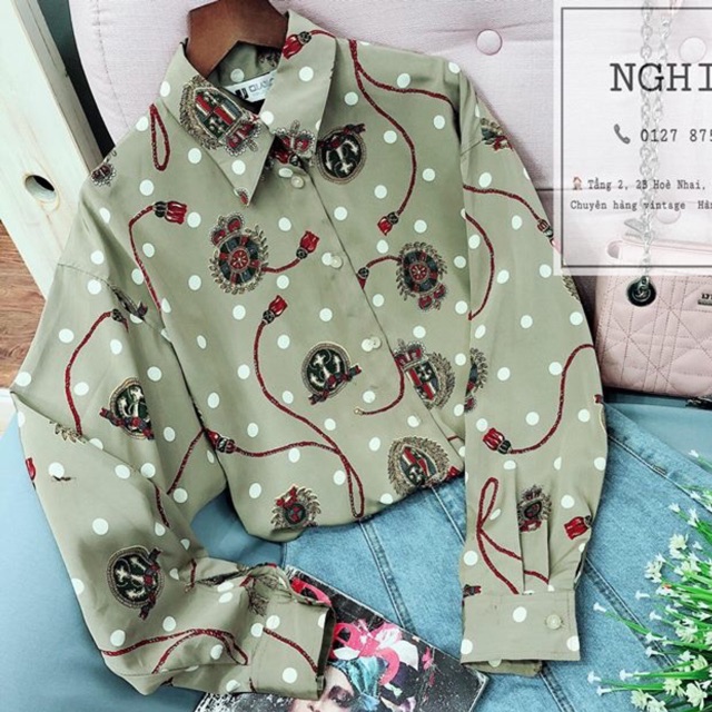 Áo voan hoạ tiết cổ điển