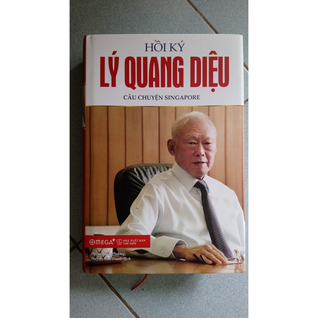 Sách  - Hồi Ký Lý Quang Diệu – Tập 1: Câu Chuyện Singapore (Tái bản) Tặng Kèm Bookmark