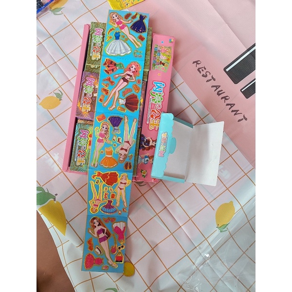 Sticker hình xinh xắn