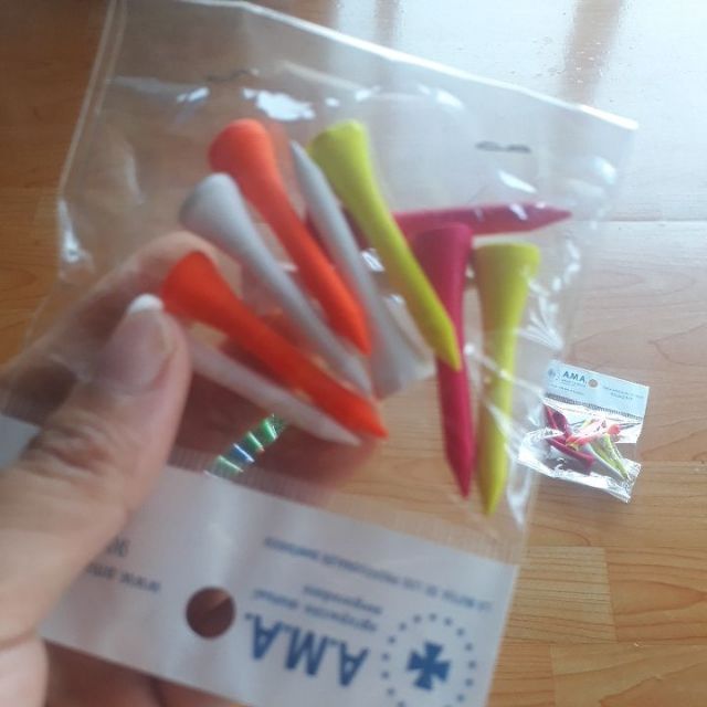 Tee trụ đặt bóng các loại