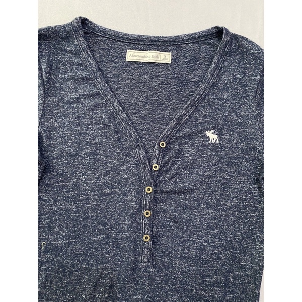 Áo thun tay dài cổ tim Abercrombie & Fitch  - Thanh lý vnxk