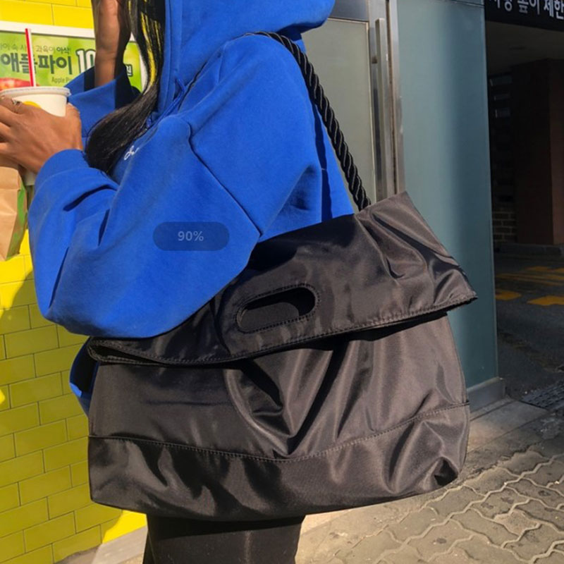 Túi Đeo Chéo IELGY Thời Trang Hàn Cho Nữ