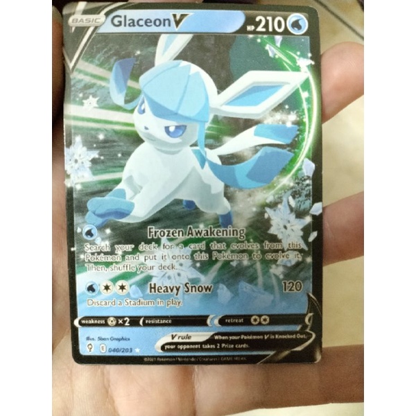 01 thẻ bài pokemon v/vmax của eeveelutions