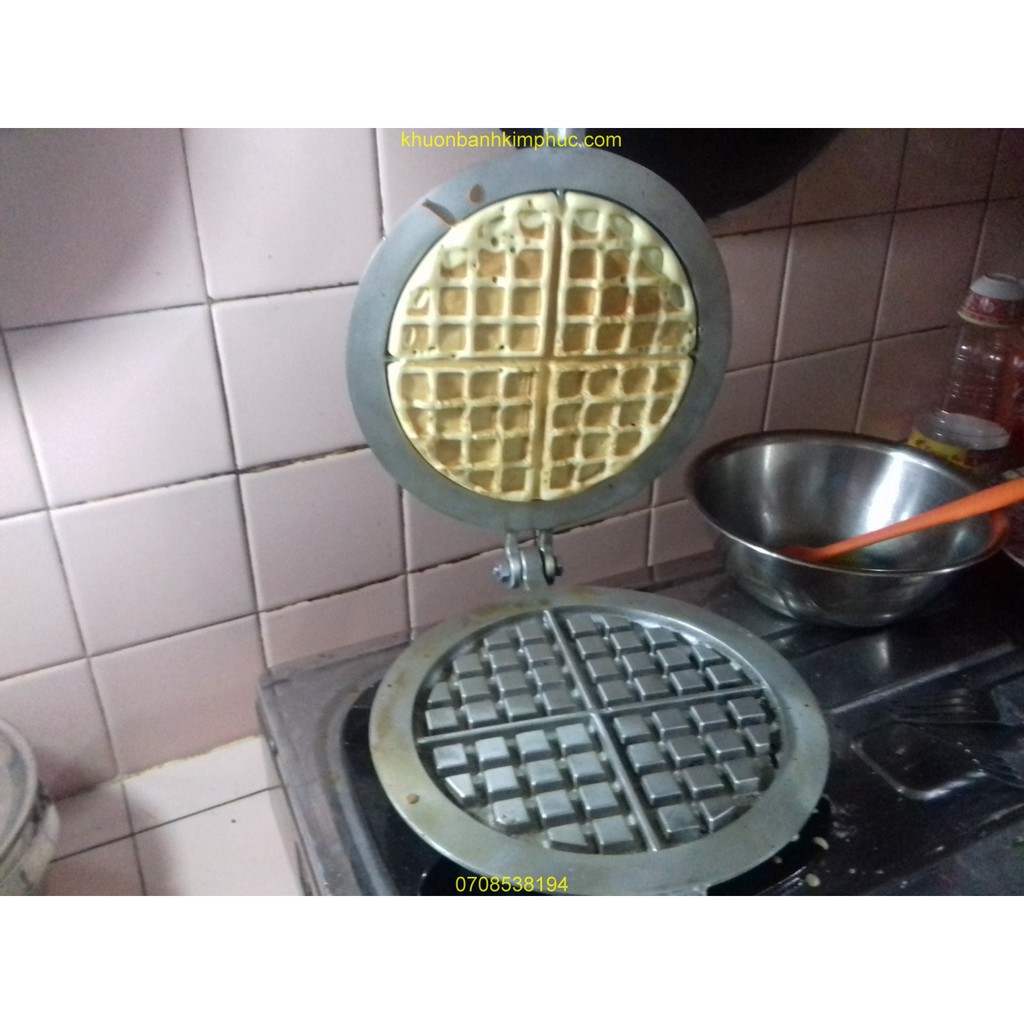 [Cam kết] Khuôn bánh kẹp dầy 20 cm waffle