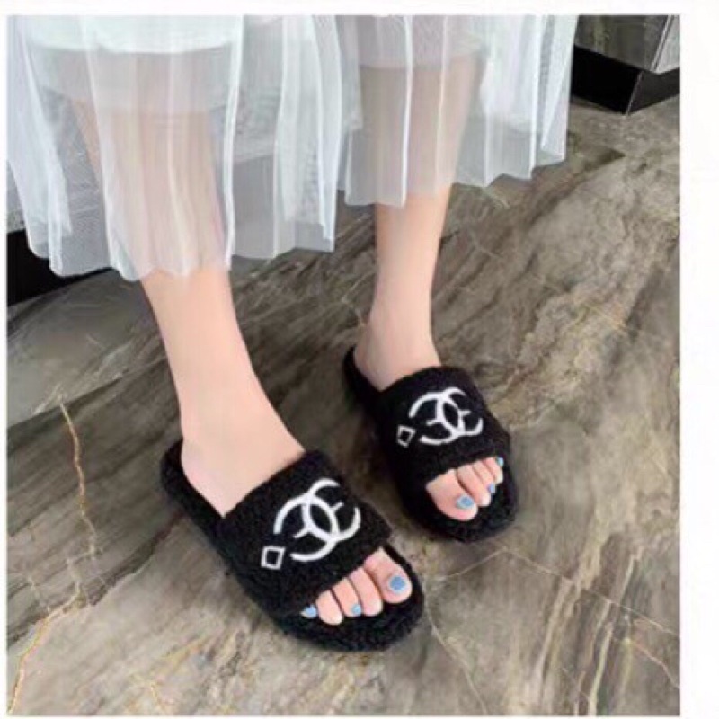 Dép đi trong nhà thêu chữ X mẫu mới hàng đẹp