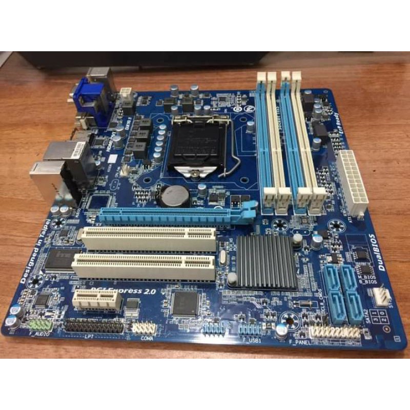 Main gigabyte H61-DS2