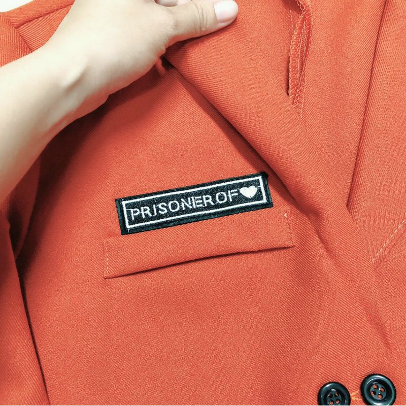 [Mã FASHION10KP giảm 10K đơn 50K] Áo khoác vest croptop thêu LOGO cao cấp sang chảnh | BigBuy360 - bigbuy360.vn