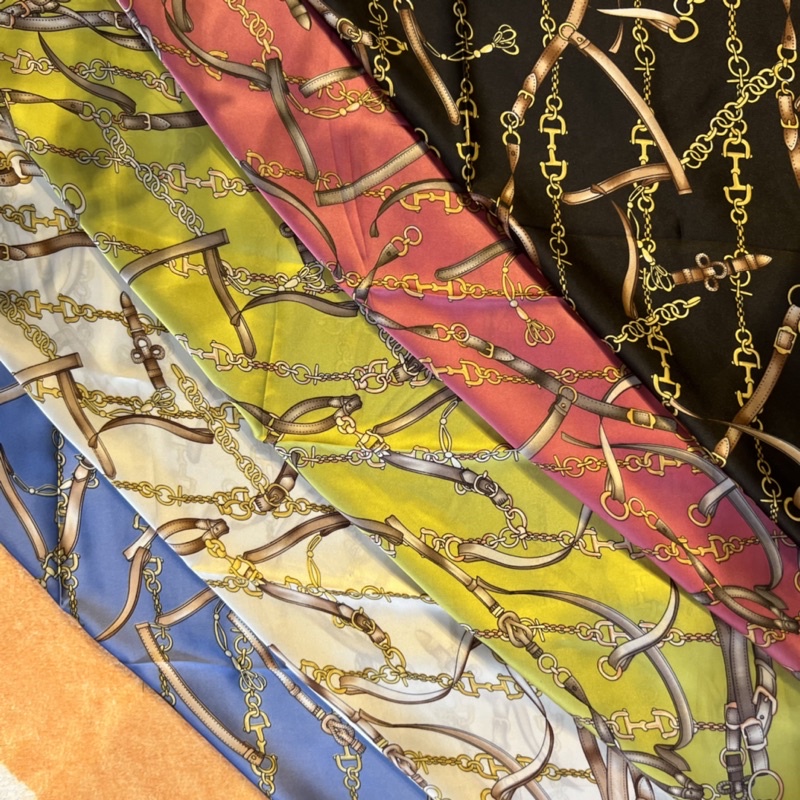 Khăn lụa vuông 70x70 turban quàng cổ,áo khăn yếm bandana thời trang đội đầu - Maben